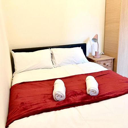 Aldgate Holiday Rooms لندن المظهر الخارجي الصورة
