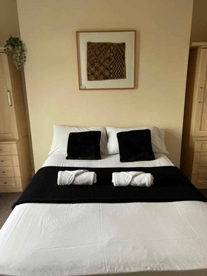 Aldgate Holiday Rooms لندن المظهر الخارجي الصورة