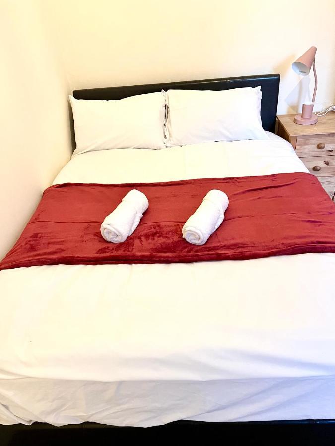 Aldgate Holiday Rooms لندن المظهر الخارجي الصورة