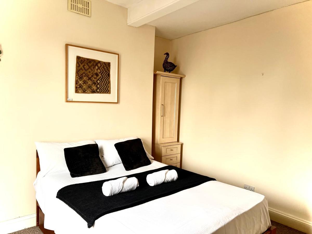 Aldgate Holiday Rooms لندن المظهر الخارجي الصورة