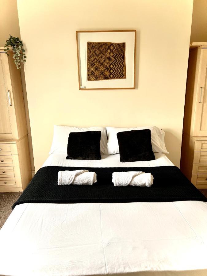 Aldgate Holiday Rooms لندن المظهر الخارجي الصورة