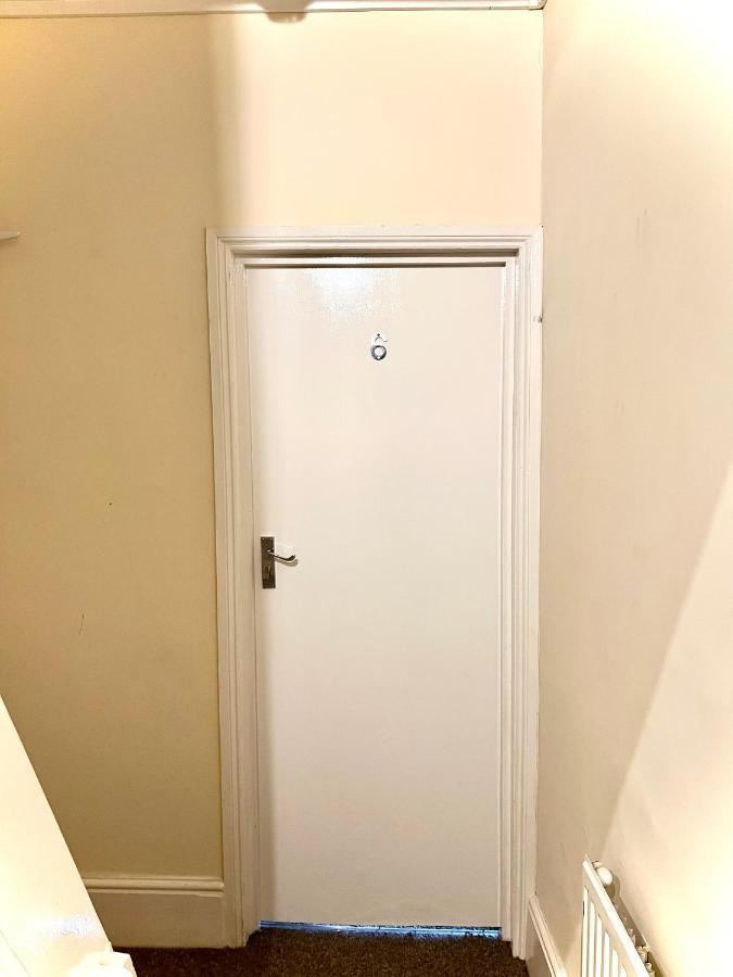 Aldgate Holiday Rooms لندن المظهر الخارجي الصورة