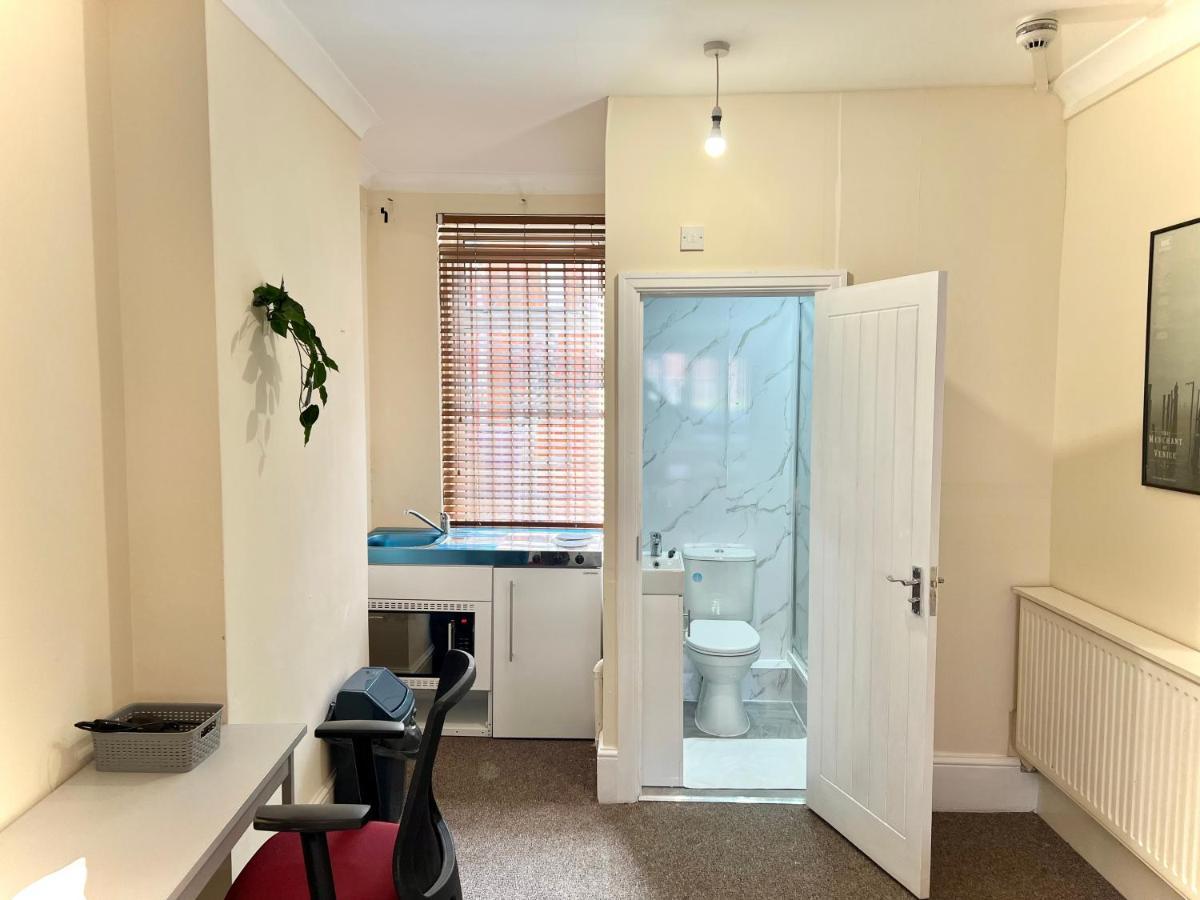Aldgate Holiday Rooms لندن المظهر الخارجي الصورة